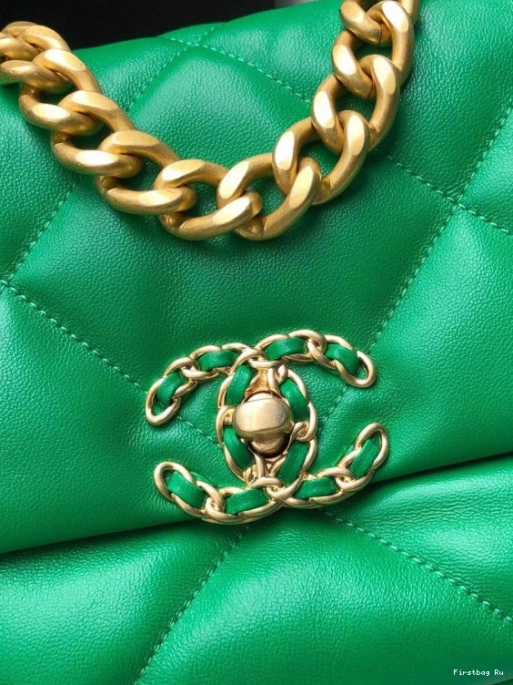 First Bag Ru FLAP CHANEL BAG 19 0818